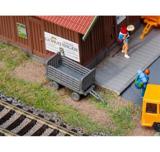 Faller 180990 2 Bahnsteigwagen, grau Spur H0