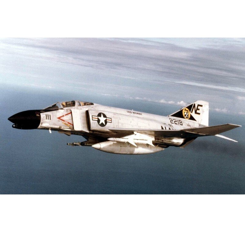 Tamiya 61121 1:48 F-4B Phantom II McDonnell Douglas 300061121 