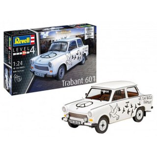 Revell 67713 1:24 Model Set Trabant 601S "Builders Choice"