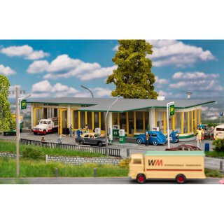 Faller 130592 Große BP-Tankstelle Spurweite H0