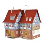 Vollmer 43637 H0 Gasthof zur Post mit LED-Beleuchtung, Funktionsbausatz