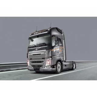 Italeri 3940 1:24 Volvo FH4 Globetrotter XL 510003940