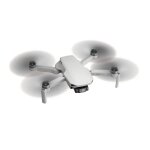 DJI 7999 Mini 4K Fly More Combo Drohne mit Gimbal-Kamera