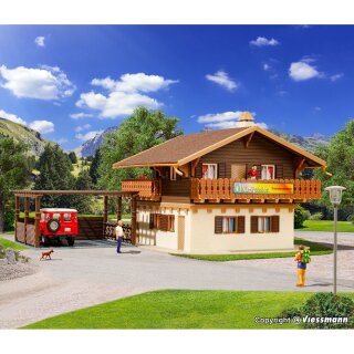 Vollmer 43961 H0 Pension mit Carport