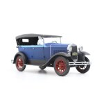 ICM 24050 Model A Standard Phaeton Soft Top (1930s) 1:24