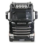 Amewi 22760 1:18 Scania 770 S Zugmaschine 6x4 RTR schwarz inkl. Tieflader-Sattelauflieger